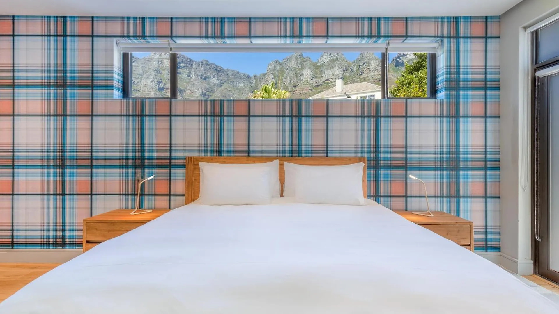 Amara 2 -Designer Penthouse With Solar Power Aparthotel Cape Town