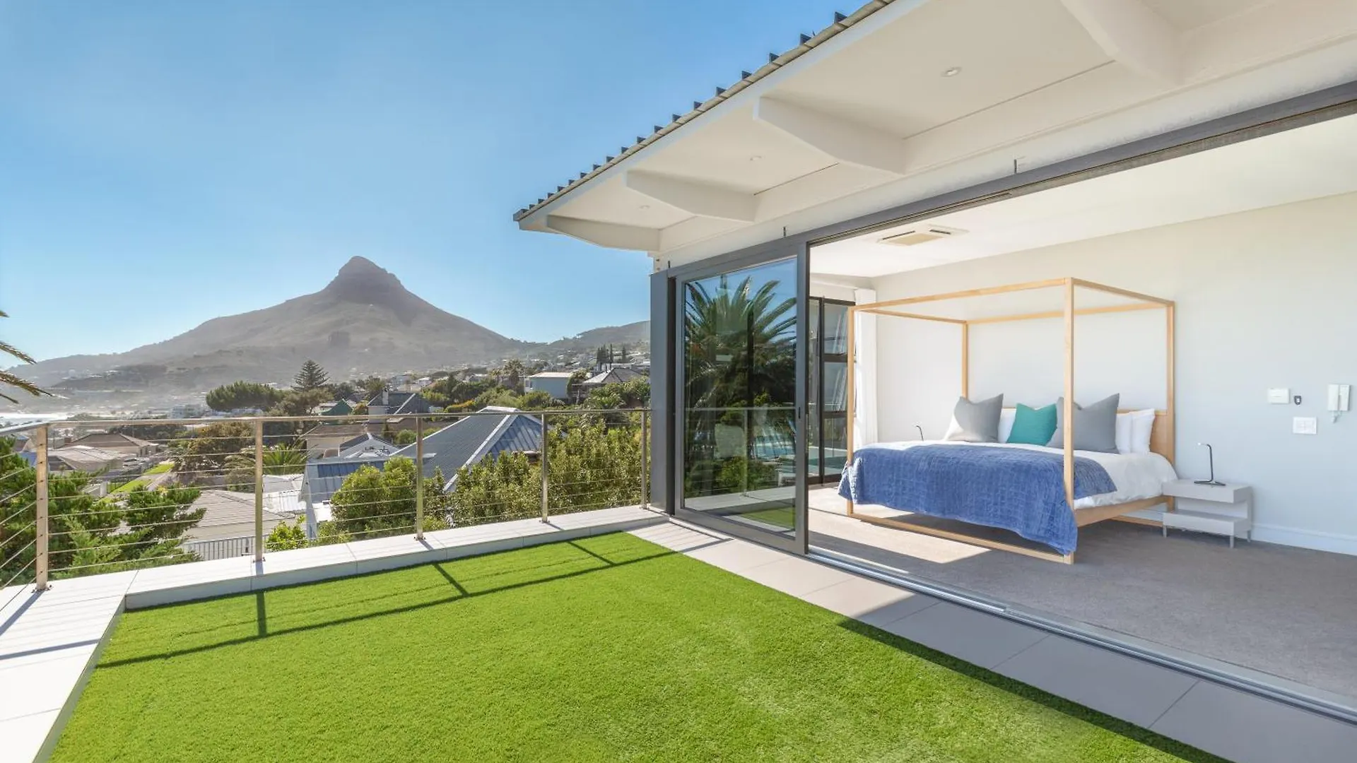 Amara 2 -Designer Penthouse With Solar Power Aparthotel Cape Town