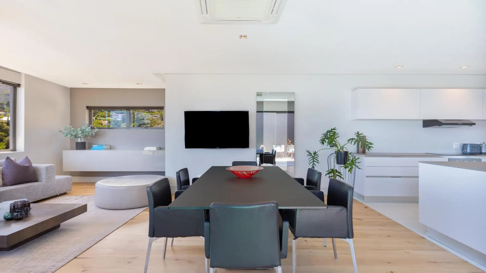 Amara 2 -Designer Penthouse With Solar Power Aparthotel Cape Town South Africa