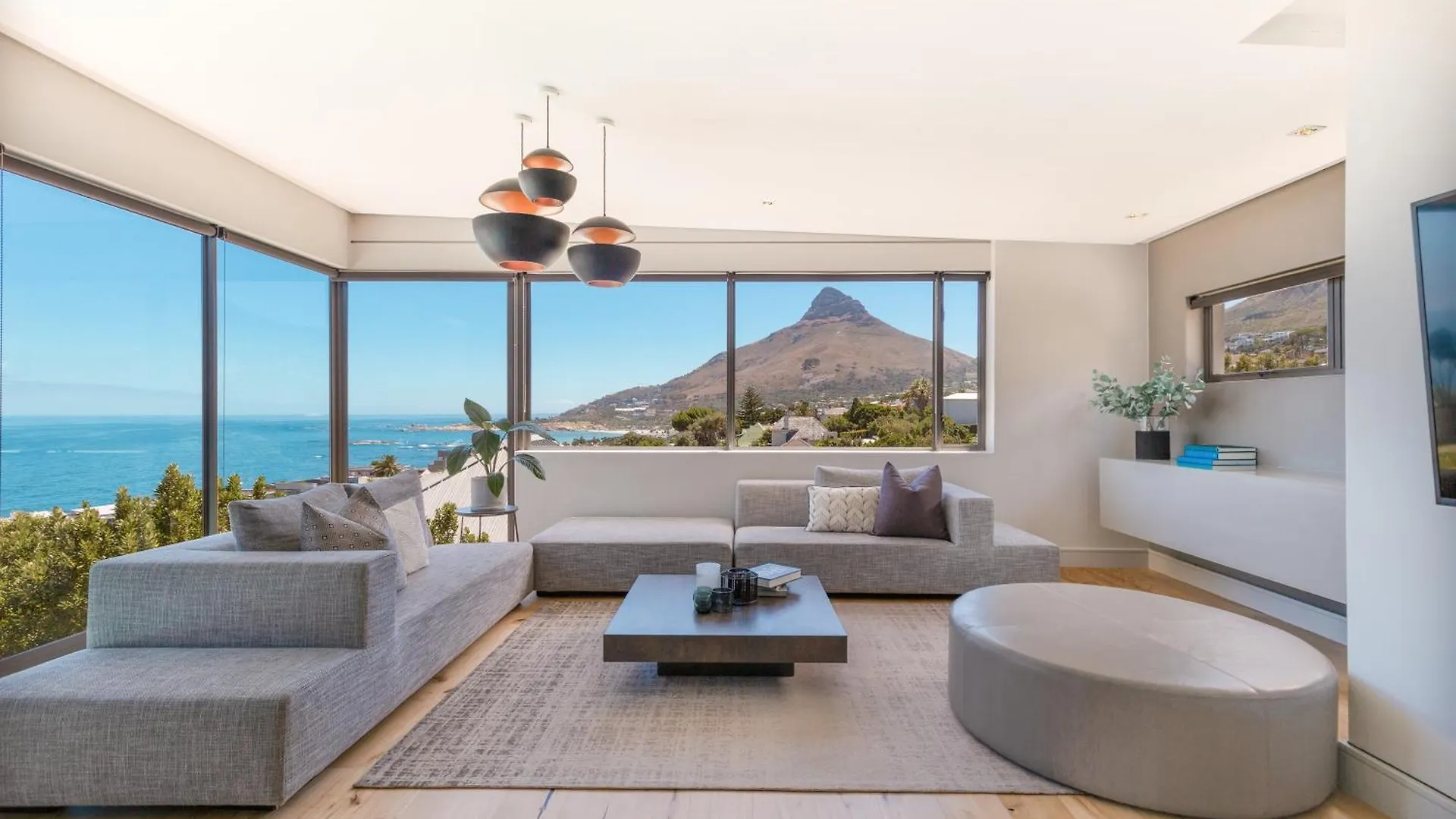 Amara 2 -Designer Penthouse With Solar Power Aparthotel Cape Town